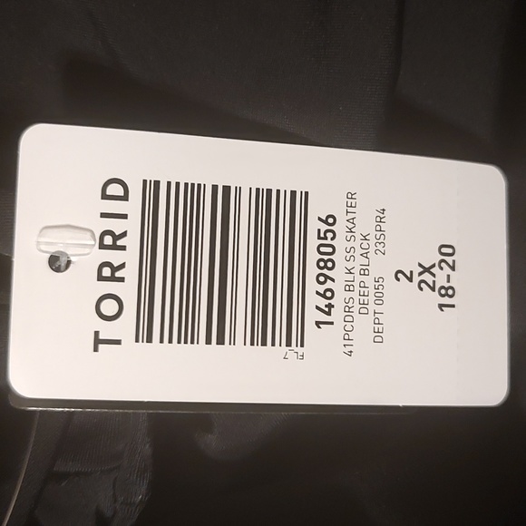 New flutter Sleeve Skater Swim Dress With Brief - Picture 6 of 6